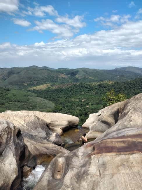 Ella: All-Inclusive Diyaluma and Ravana Waterfalls Day Tour - Ravana and Diyaluma in one day: why this timing makes sense