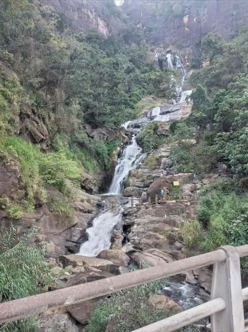 Ella: All-Inclusive Diyaluma and Ravana Waterfalls Day Tour - Upper Diyaluma Waterfalls: swimming, lunch, snacks, and big valley views