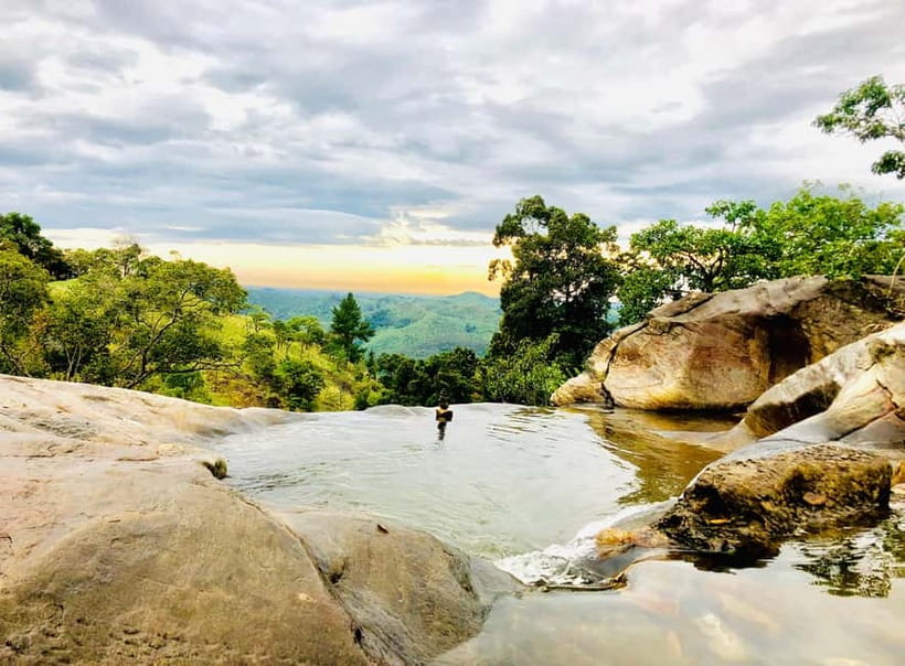 Ella: Tuk Tuk Tour to Diyaluma and Secret Waterfalls - Ravana Falls, Ella’s big waterfall stop first