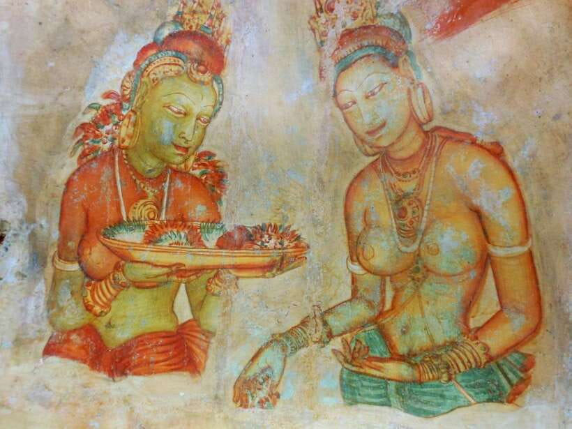 Exclusive: Sigiriya Fortress & Polonnaruwa Guided Tour - Polonnaruwa Ancient City: seeing 12th-century stone without getting lost