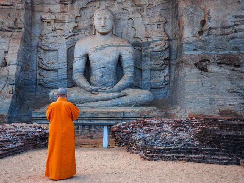 Exclusive: Sigiriya Fortress & Polonnaruwa Guided Tour - Lunch at a local restaurant: good fuel, not a restaurant-hopping day
