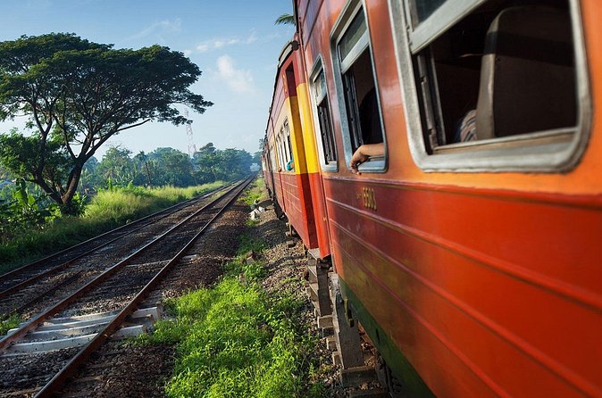 First Class Scenic Train Ticket From Kandy To Ella - Ella Arrival: Turn The Ride Into Real Town Time