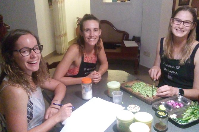 Flavours of Sri Lanka - Dinner plus conversation, culture, and what you actually learn