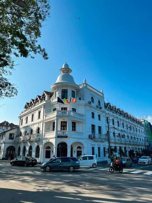 From Colombo: Kandy, Pinnawala and Tea Factory Full-Day Trip - Gems, Jewellers, and Wood Carvings: Shopping With Explanations