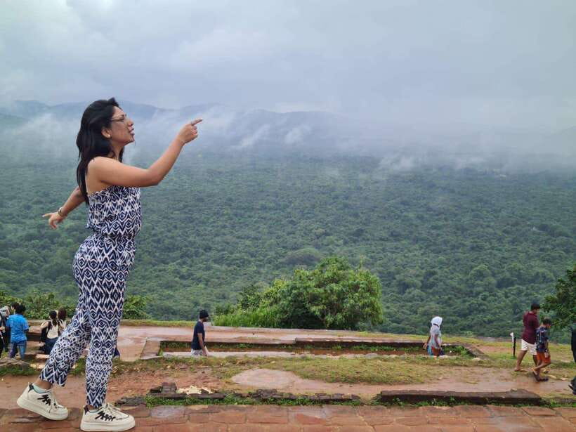From Colombo: Sigiriya Rock, Dambulla & Minneriya 4x4 Safari - The Herbal and Spice Garden: A Calm Stop With Real Buying Options