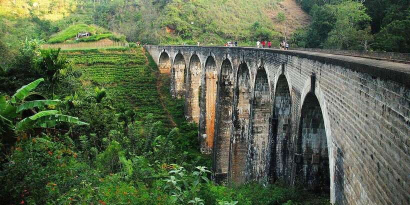 From Ella- All inclusive Day Trip of 8 Iconic Sights & Train - Ella Rock: the big hike that makes the whole day feel worth it