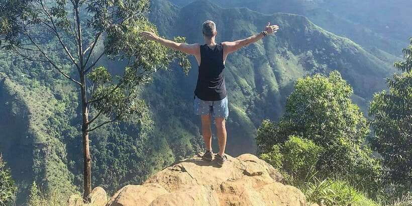 From Ella :All-Inclusive Day Trip to Experience Ella Heights - Halpewatte Tea Factory and Demodara View Point: seeing how the area works