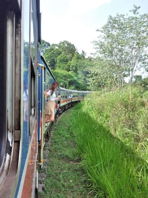From Ella: Ella Unfogettable Day tour & Train Ride Tour - Demodera Railway Station: a local engineering stop, not a detour