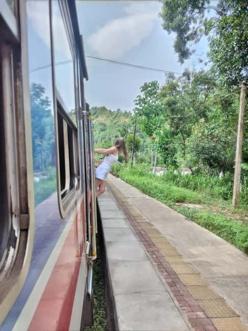 From Ella: Ella Unfogettable Day tour & Train Ride Tour - Little Adam’s Peak: the viewpoint hike that makes the day pay off