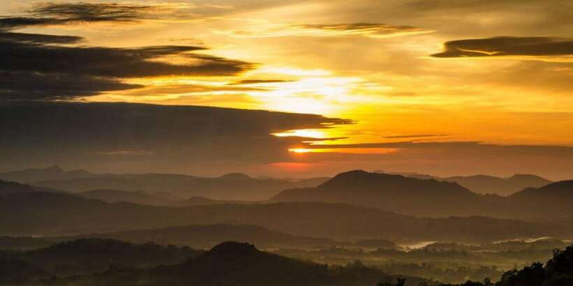 From Kandy: All Inclusive Adams Peak Epic Guided Hike - Adams Peak and Sri Pada: Why You Climb at Night