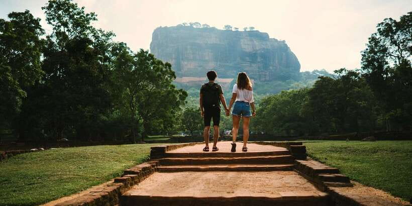 From Kandy: Sigiriya and Dambulla Day Trip - Dambulla Royal and Golden Temples in about 45 minutes