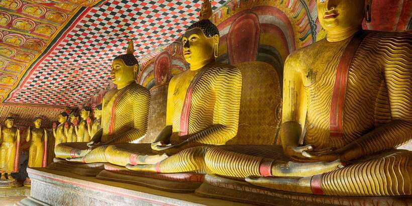 From Kandy: Sigiriya and Dambulla Day Trip - Sigiriya Lion Rock guided climb, then paintings and legend
