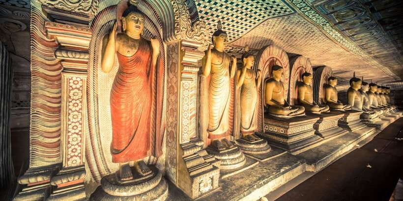 From Kandy: Sigiriya Rock & Dambulla Cave Temple Adventure - Spice and herb garden: a short visit that can be worthwhile