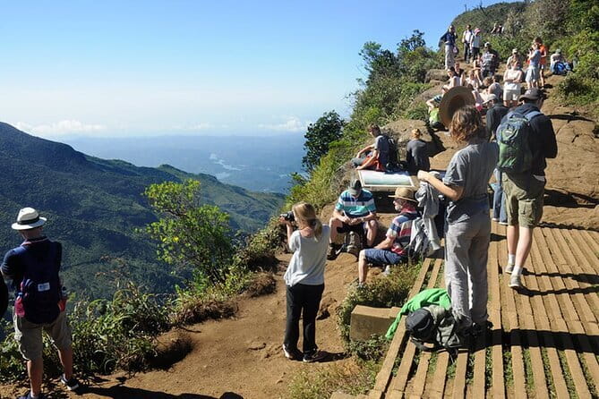 From Kandy to ELLA Private day tour - Gregory Lake or back to the hotel: choosing your ending mood