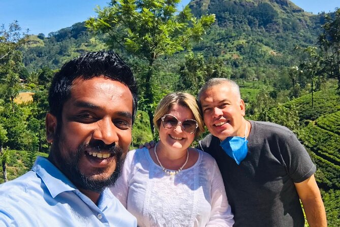 From Kandy to Nuwara Eliya Day Tour - Stop 4: Gregory Lake for a Calm Reset