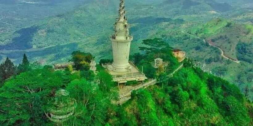 From Negombo: Ambuluwawa Tower & Tea Factory,Kandy Day Trip - A Negombo to Kandy day trip that is packed, but not random