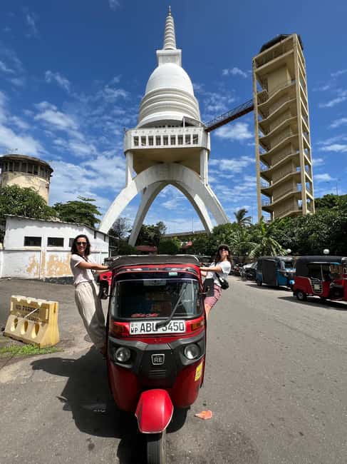 From Negombo: Colombo City Tour by Tuk Tuk with Hotel Pickup - Colombo Fort and Pettah Market, colonial angles and real-life shopping energy