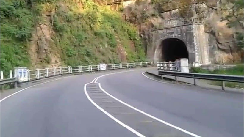 From Nuwara Eliya To Kandy Drop Tour - Ramboda Waterfall and the Viewpoint Stops That Break Up the Descent