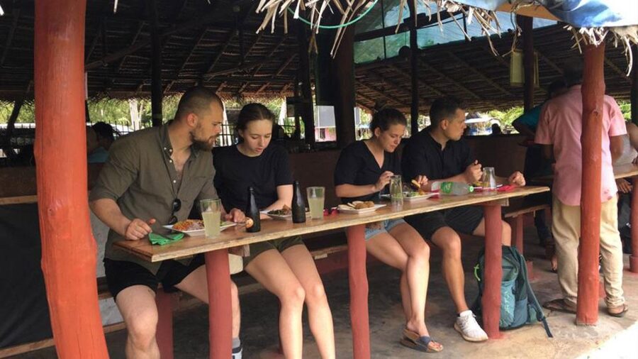 From Sigiriya: Polonnaruwa Ancient City & Minneriya Safari - Lunch, water, and the reality of a tourist-style meal