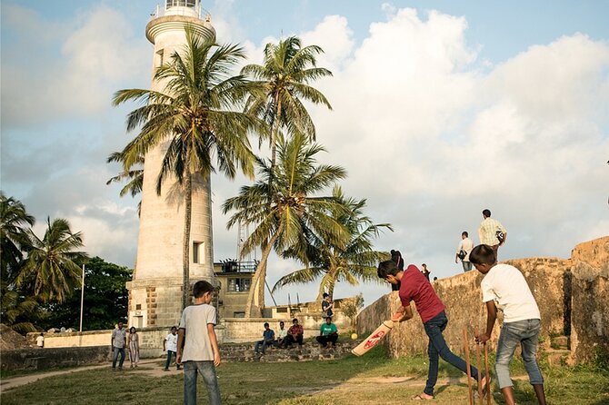 Galle City Sightseeing Tour by Tuk Tuk - Temples, churches, and the Old Dutch Market in one route