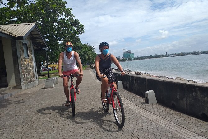 Galle Fort and City Cycling Tour - Choice of E-Bike or Manual - 1939 Galle Lighthouse: Seeing the Sea Route the Fort Guarded