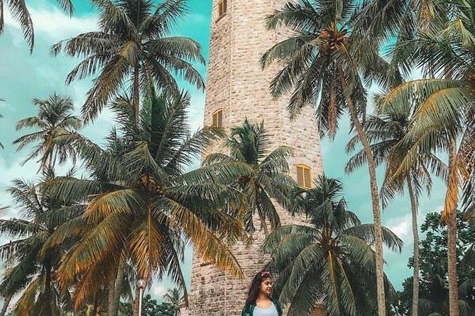 Galle Fort & Bentota Day Trip from Colombo - A quick lighthouse moment at Galle Fort