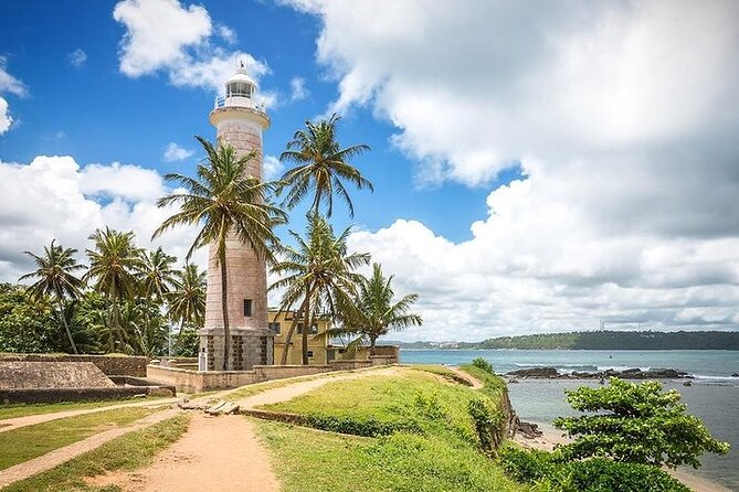 Galle Fort Tour - Churches in Galle: Anglican and Dutch-Era Architecture Side by Side