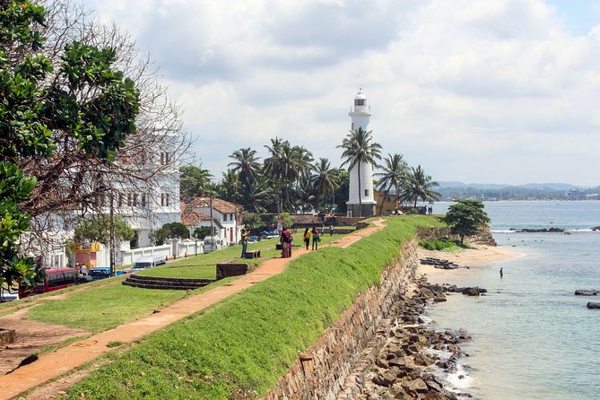 Galle Fort Walk with a Local - Meeting at National Tea Rooms, then stepping into the fort