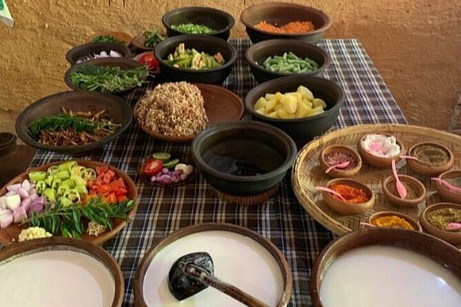 Galle Unawatuna Cooking Class - Inside the home kitchen: learning curry the traditional way with Madhu