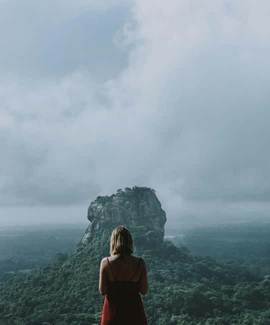 Get a private driver for day tours around Sri Lanka - Key highlights that make this day tour work