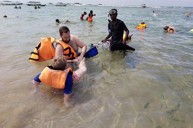 Glass Bottom Boat Tour and Snorkeling Hikkaduwa - Your First Hour: Snorkeling Instruction That Helps You Start Right