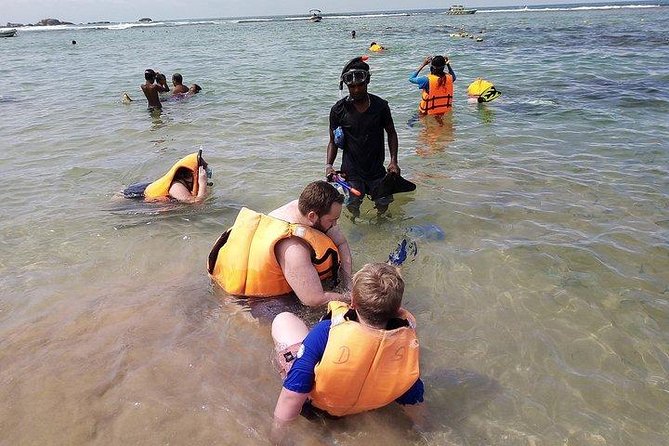 Glass Bottom Boat Tour and Snorkeling Hikkaduwa - Your Second Hour: Snorkeling Without the Guide (If You Want)