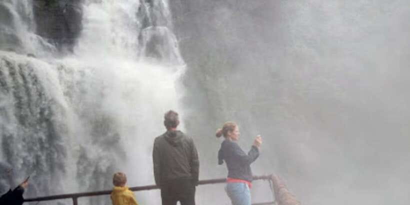 Horton plains: Discover real essence of central highland - The Ramayana stop at Seetha Amman, plus vegetables and tea