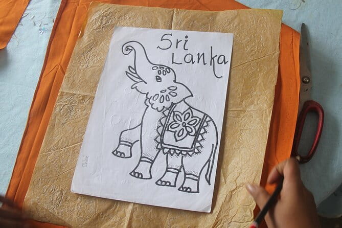 Interactive Batik Workshop and Lessons in Sri Lanka - Dye Mixtures and Techniques: What You Learn About Color
