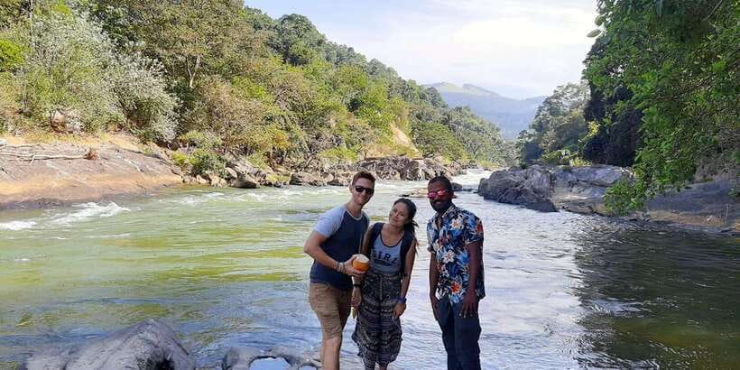 Kandy City Tour budget Taxi With Private Guided - Tea factory tour with tasting: what to look for