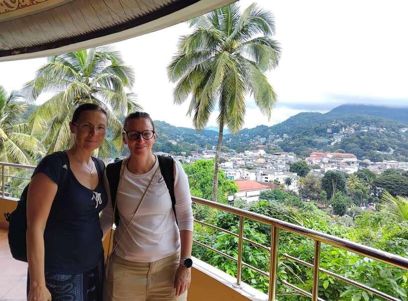 Kandy City Tour by Tuk Tuk with hotel Pickup and Dropoff - Driver quality and language: why it can change your experience
