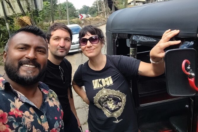 Kandy City Tour by Tuk Tuk with sana - A tuk-tuk day in Kandy that feels organized, not rushed