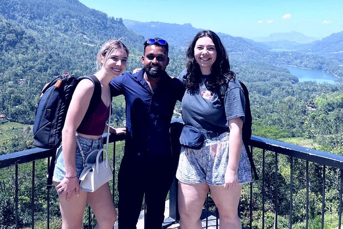 Kandy City Tour by TukTuk with Laka - Embilmeegama Tea Factory: guided process plus a tasting break