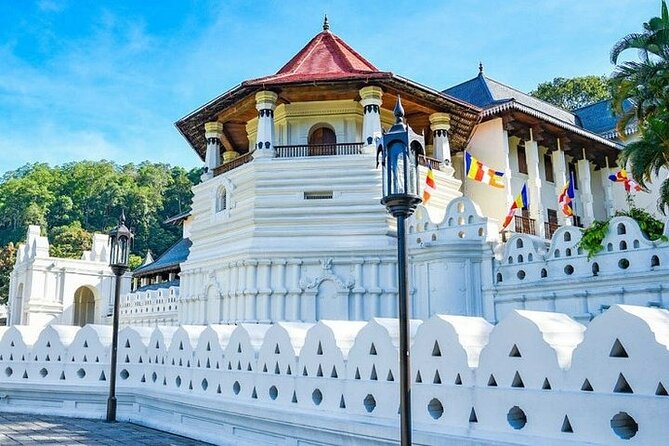 Kandy Day trip from Kalutara Beruwala Bentota Aluthgama Wadduwa - Temple of the Sacred Tooth Relic: The Heartbeat of Kandy
