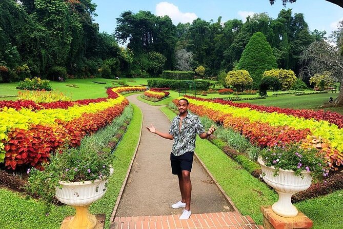 Kandy Day Trip with Tooth Relic Temple & Unique Attractions - Extras, Shopping, and Culture Time Without Losing the Plot