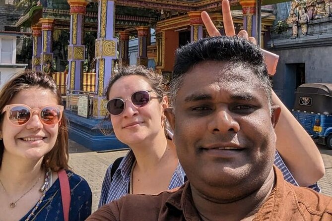 Kandy Heritage City Tour by tuktuk - Getting your bearings: Kandy View Point and Kandy Lake