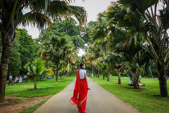 Kandy Instagram Tour: Most Famous Spots (Private & All-Inclusive) - Temple of the Sacred Tooth Relic: UNESCO significance, not just a photo stop