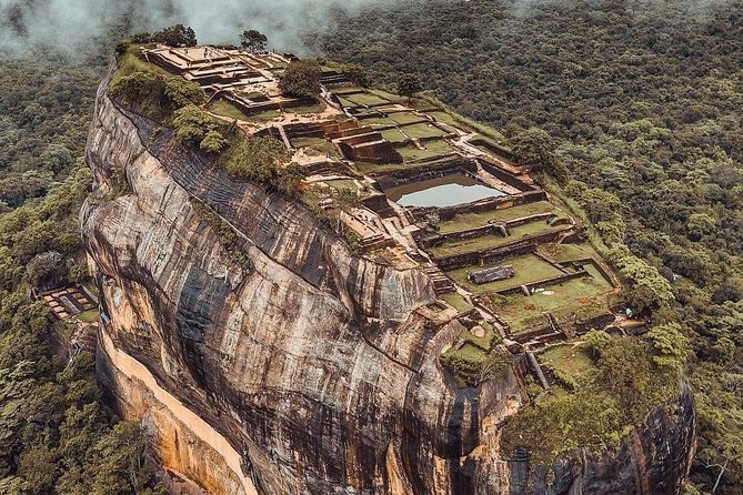 Kandy - Minneriya National park & Sigiriya Rock by tuk tuk tours - Sigiriya Timing and Lunch: The Practical Break Before the Safari