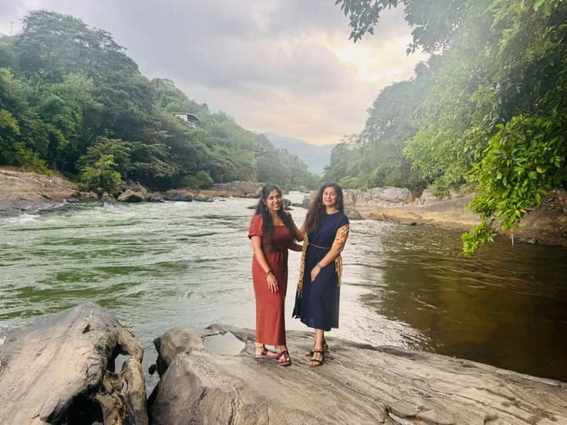 Kandy Private Guided City Day Tour by Local Tuk Tuk - Asgiri Maha Vihara and the Stupa Stop That Sets the Tone