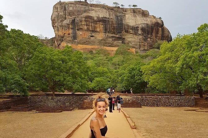 Kandy Sigiriya Rock and Village Safari Day Trip - Sigiriya village time and the bullock cart ride