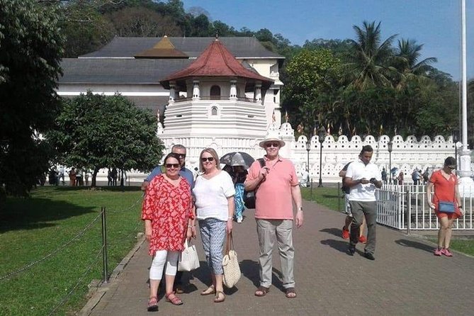 Kandy to Colombo Airport (Airport Drop) or Negombo - Who This Transfer Fits Best (and Who Should Rethink It)