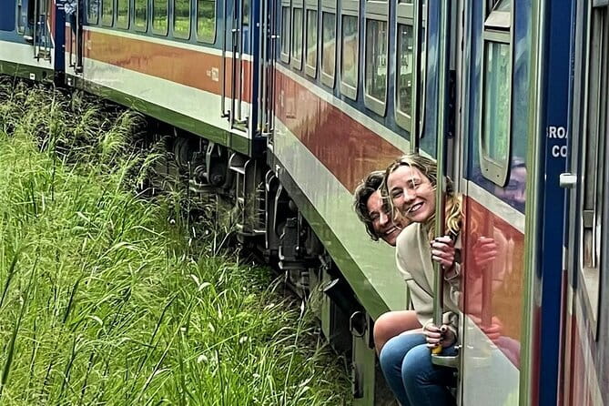 Kandy to Nanuoya (Nuwaraeliya) by Train - Reserved Seats - Key points that make this train ride worth it