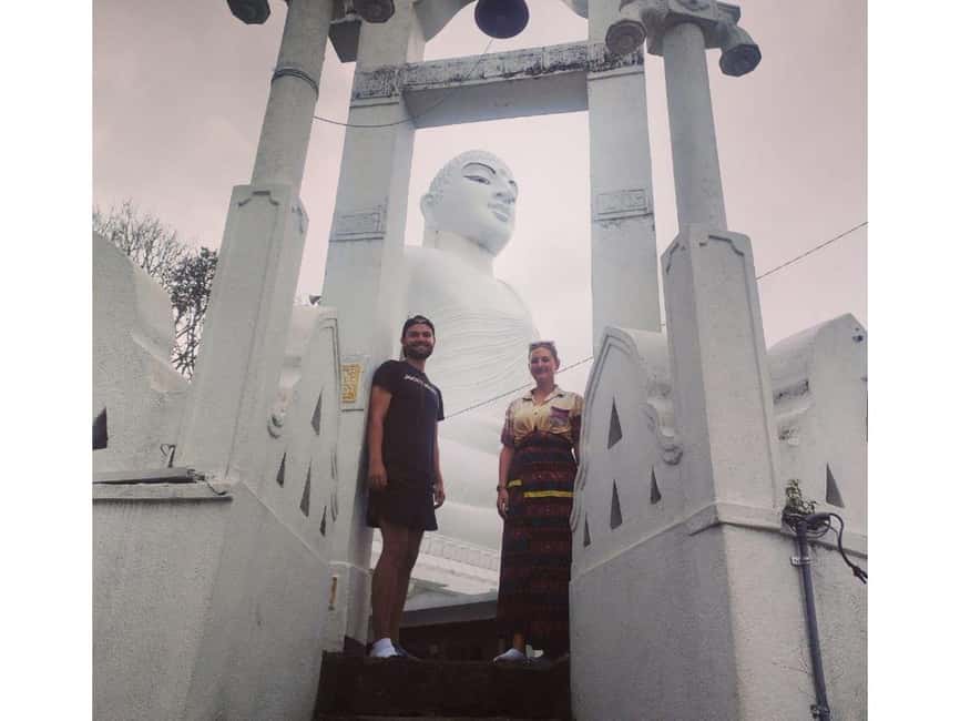 Kandy to Pinnawala Orphanage and Ambuluwawa Guided Day Tours - Tea factory and Ceylon tea tasting: where the flavors come from