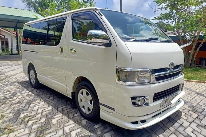 Luxury Private Van and Car Hire in Srilanka - Your Ride Options: Car, Van, or Mini Bus With A/C Comfort