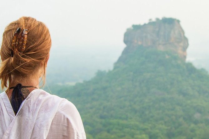 Minneriya Elephant Safari wth Sigiriya & Dambulla Cave Temples Full Day Tour - Dambulla Cave Temple complex: pacing for a calmer visit
